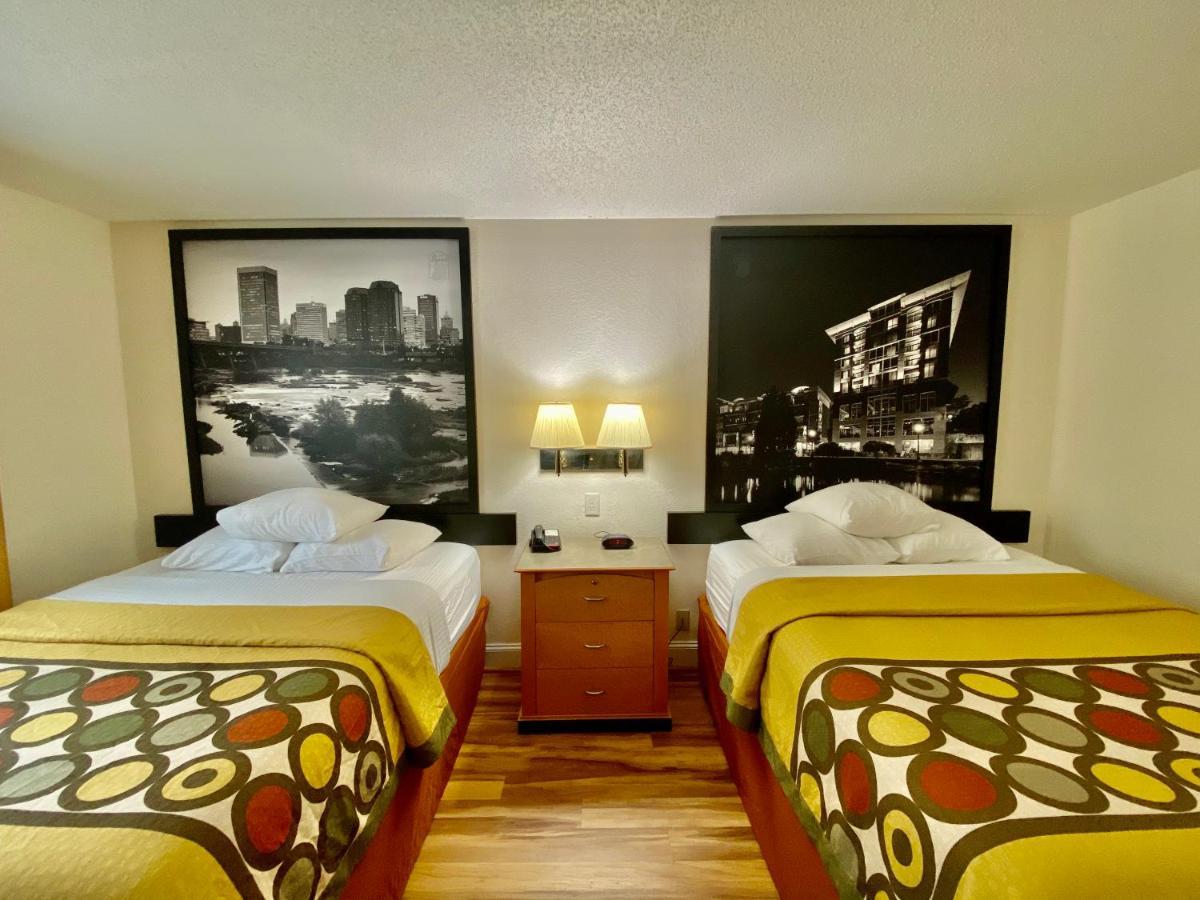 Super 8 By Wyndham Anderson/Clemson Area Motel Екстериор снимка