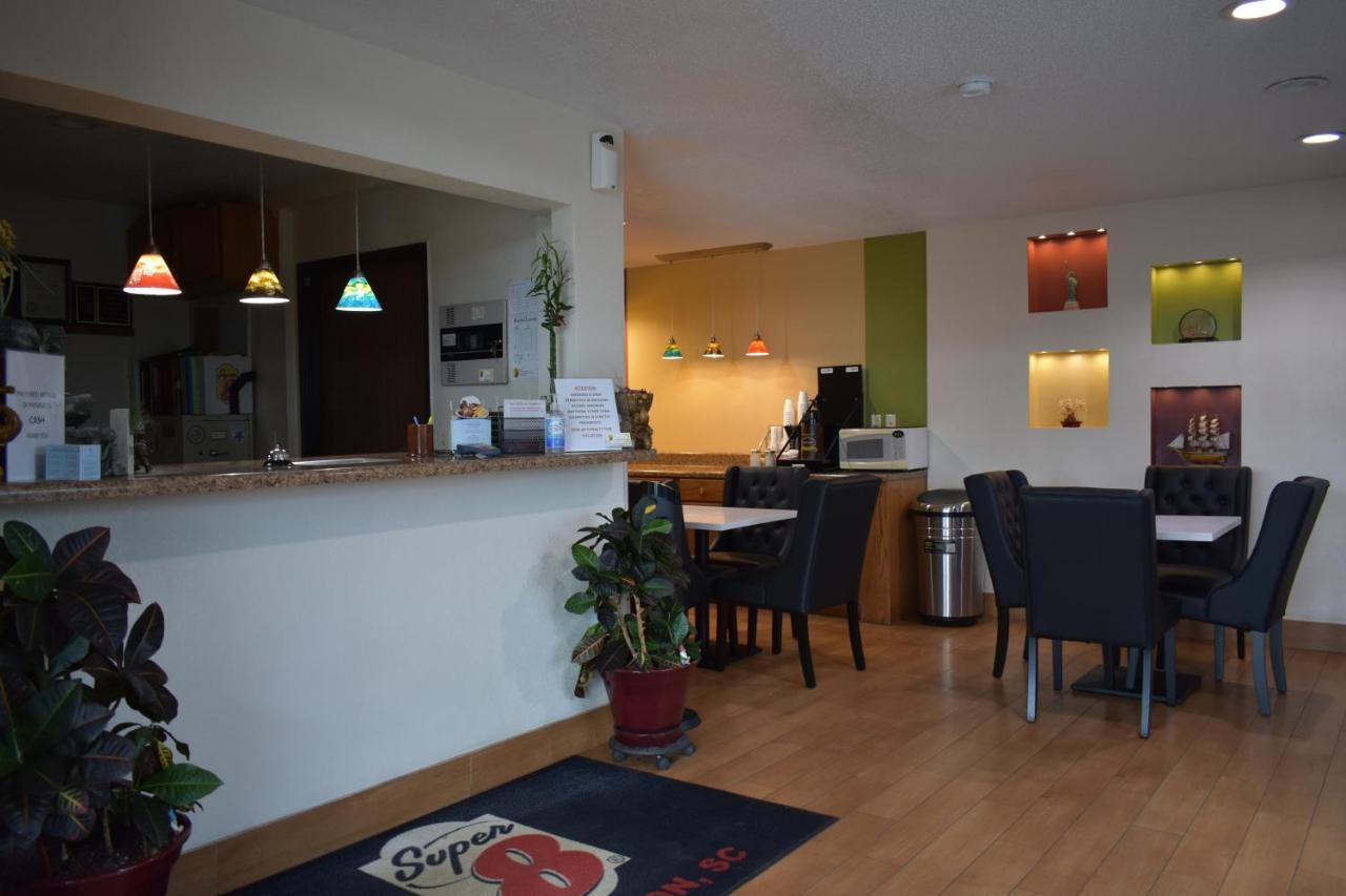 Super 8 By Wyndham Anderson/Clemson Area Motel Екстериор снимка