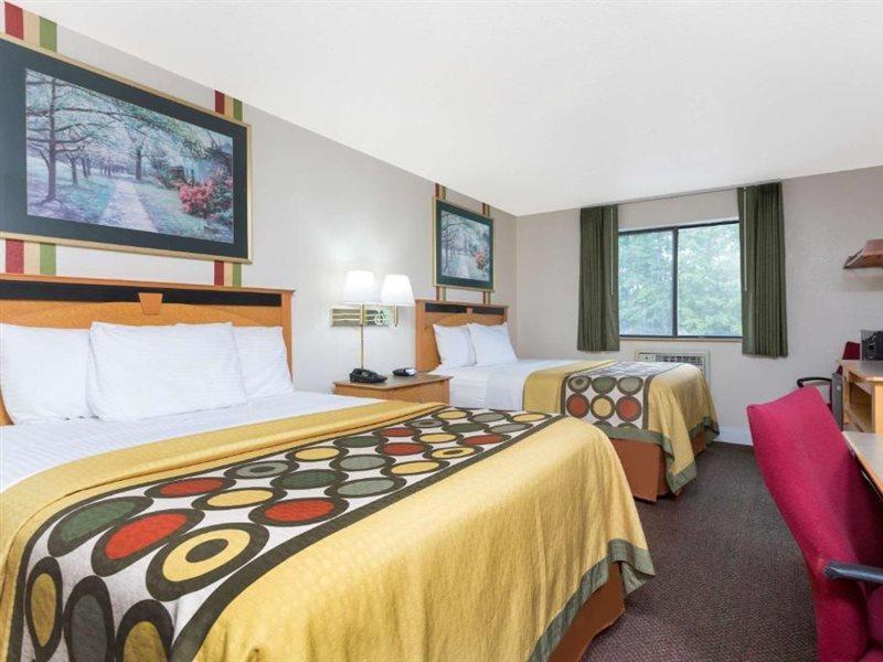 Super 8 By Wyndham Anderson/Clemson Area Motel Екстериор снимка