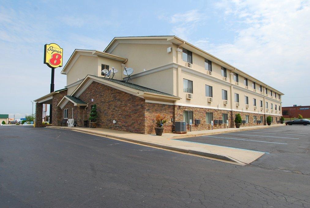 Super 8 By Wyndham Anderson/Clemson Area Motel Екстериор снимка